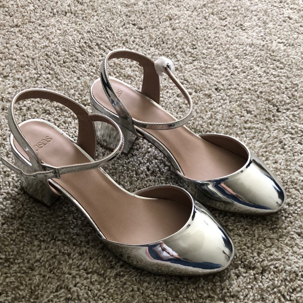 ASOS sliver ankle strap heel. Size 6. NWOT.  Block heel. Rounded closed toe.
